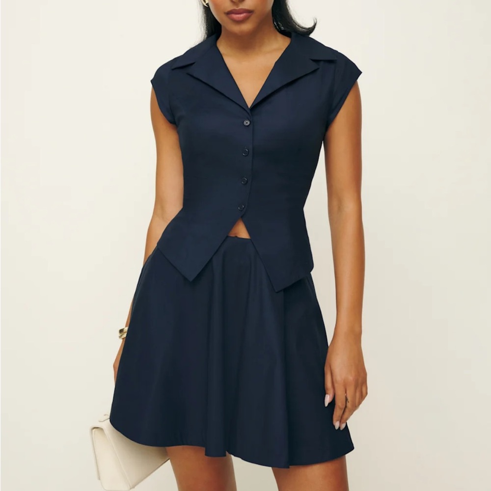 Reformation Chrissa Two Piece in Navy NWT Sz 8